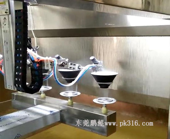 玻璃內(nèi)噴自動噴漆機1