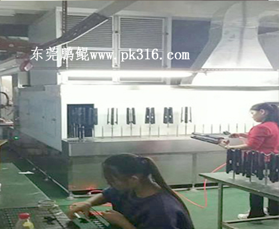 塑膠自動(dòng)噴漆烤漆線2