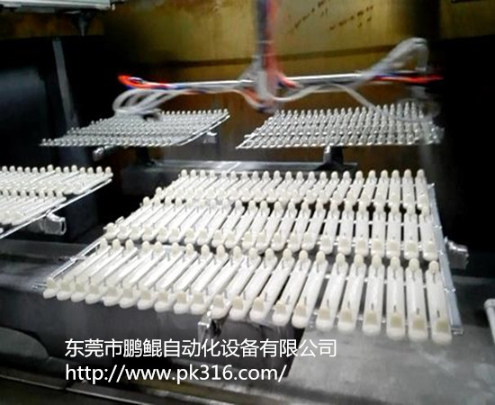 塑膠件自動(dòng)噴漆機(jī)1