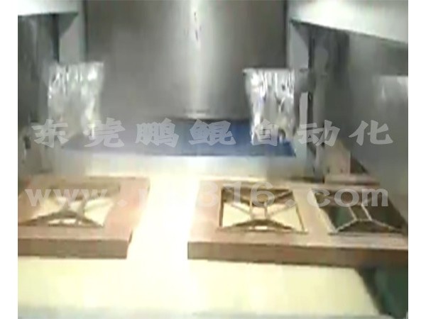往復(fù)噴涂設(shè)備廠家