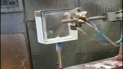 玻璃磚自動噴漆機