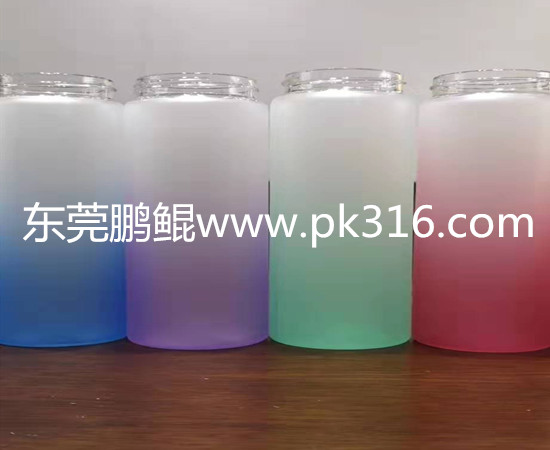 硅膠制品噴涂低溫手感油加工