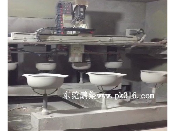 陶瓷砂鍋噴涂設備