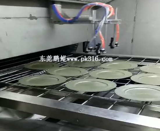 在線往復(fù)自動噴涂線2