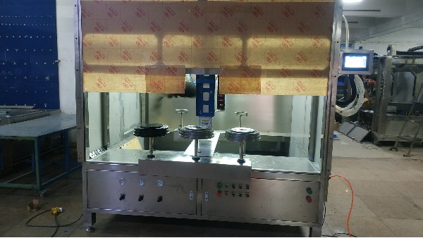 輪轂6軸3工位噴柜一體噴漆機