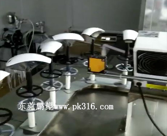 鼠標殼噴涂設(shè)備1