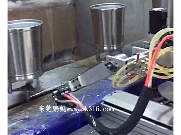 中山鐵桶噴漆設(shè)備，噴涂速度快不容錯(cuò)過(guò)!